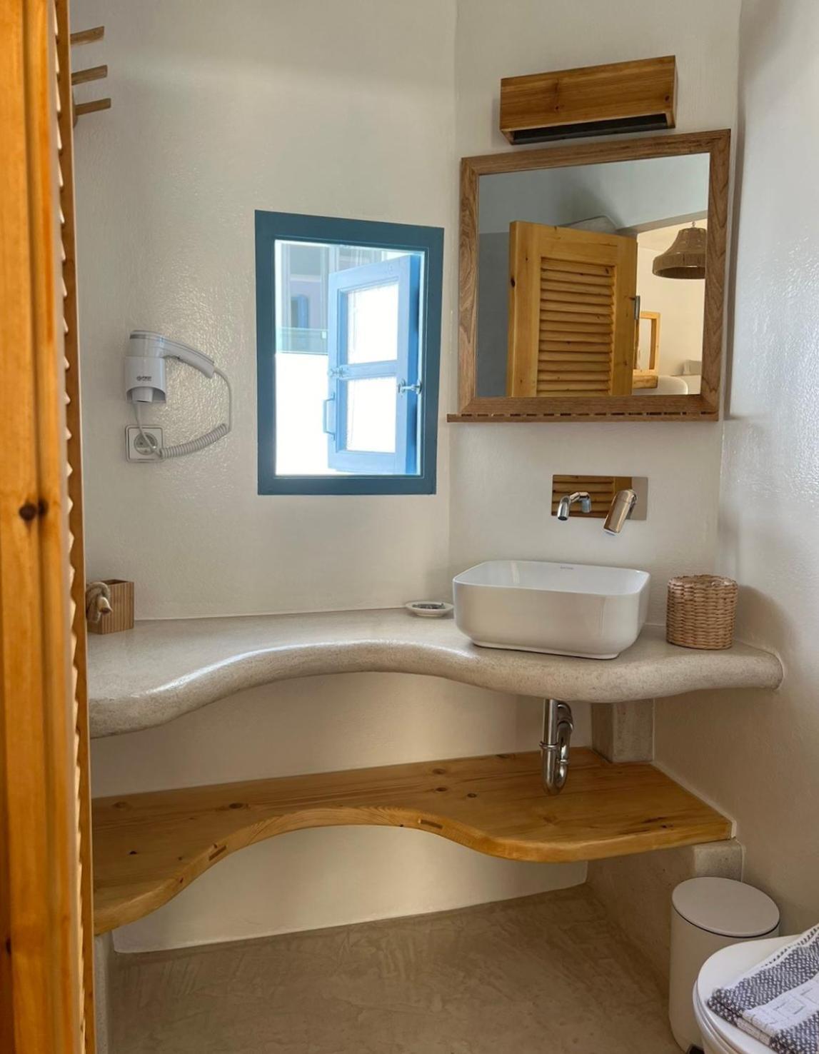 Blue In Naxos Hotel Naxos City ภายนอก รูปภาพ
